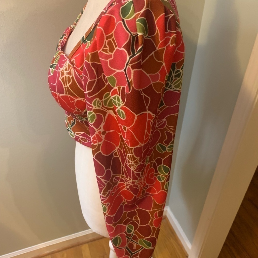SHEIN tropical crop top, size M - Picture 4 of 5